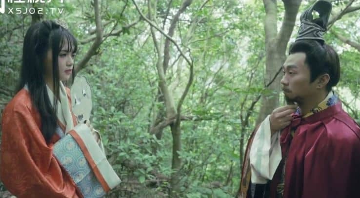 Three Kingdoms AV-Version: Liu Bei hilft einem Mädchen, das sich im Wald verirrt hat