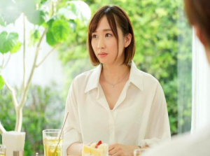The office worker debuted in JAV for the first time